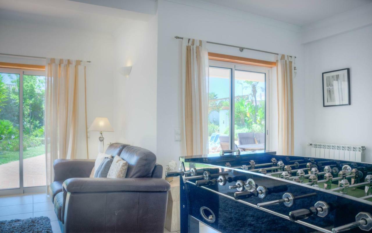 Villa Montanha, Luxury Coastal Villa, With Swimming Pool, Loungers And Alfresco Dining, 10 Min Walk To The Beautiful Praia Da Luz Beach, Shops, Bars And Restaurants! Экстерьер фото